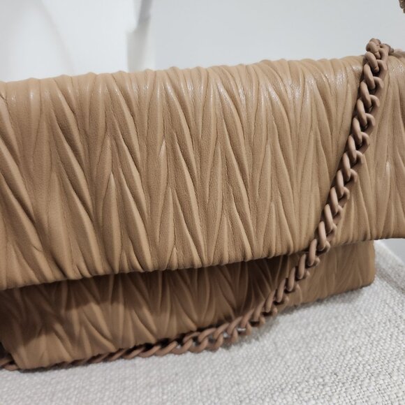 Fall sale!! Madison West bag - Picture 2 of 6